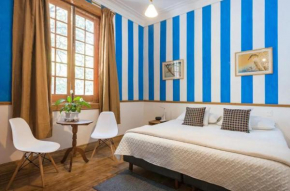 1BR condo with tube perfect location